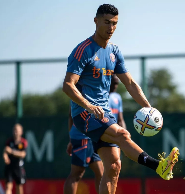 C7娱乐官网网页版-球员个人荣誉增加签约金飙升引猜想